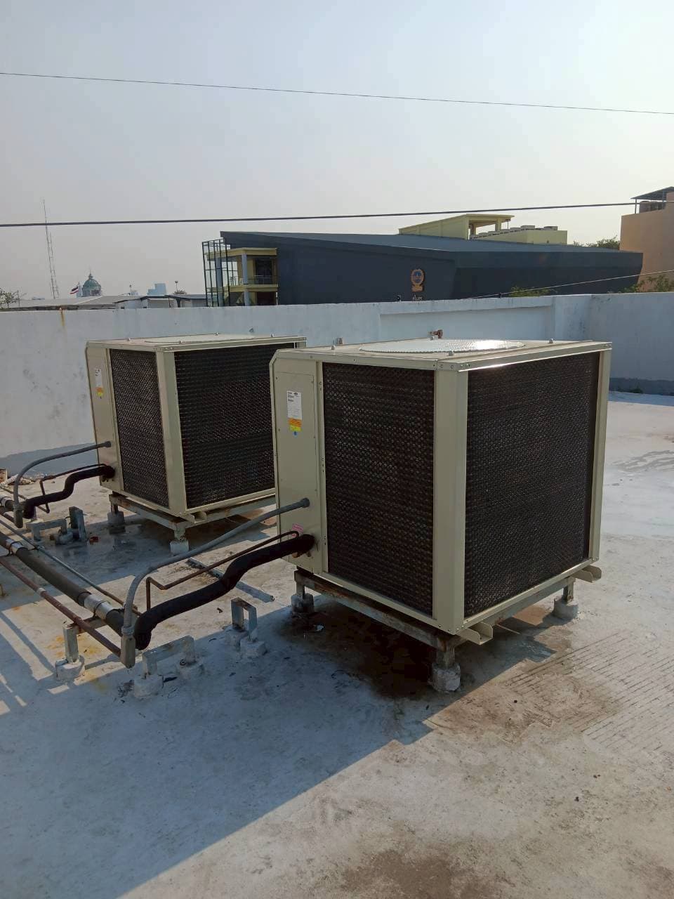 Rooftop condensing units — 8