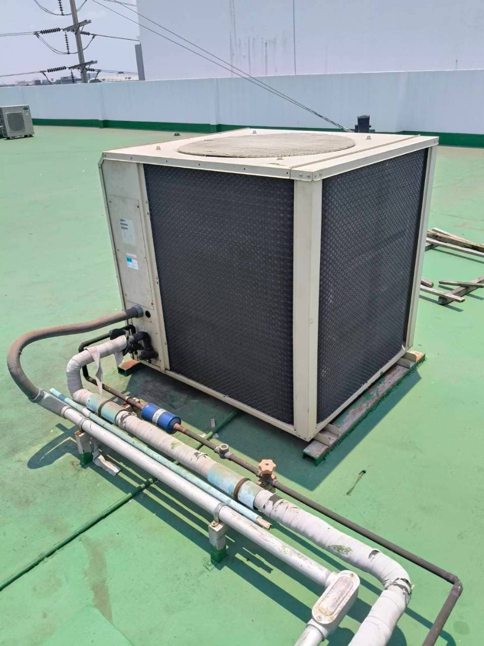 Rooftop condensing units — 6